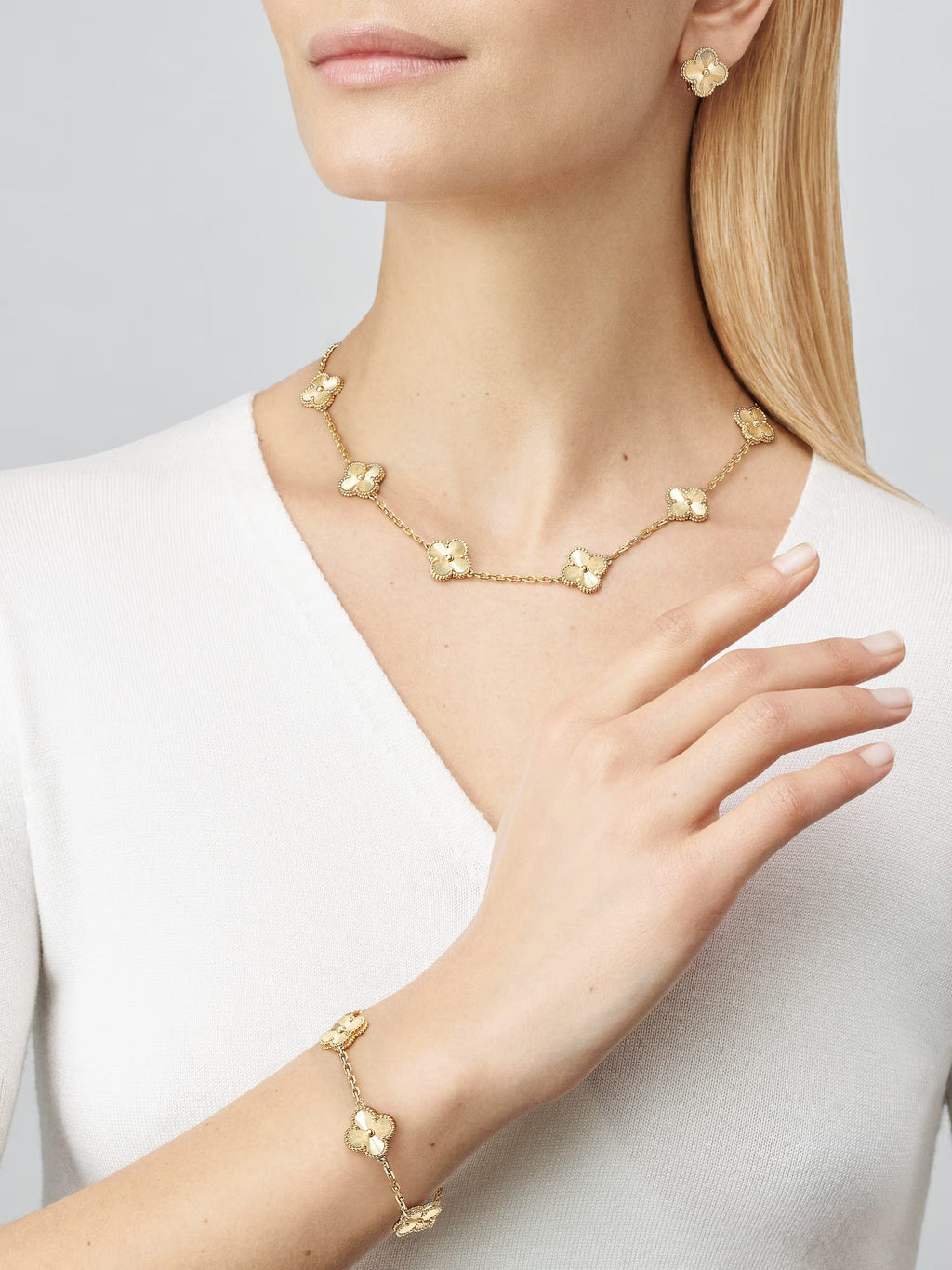 Van Cleef & Arpels 5 Motifs Bracelet Full gold