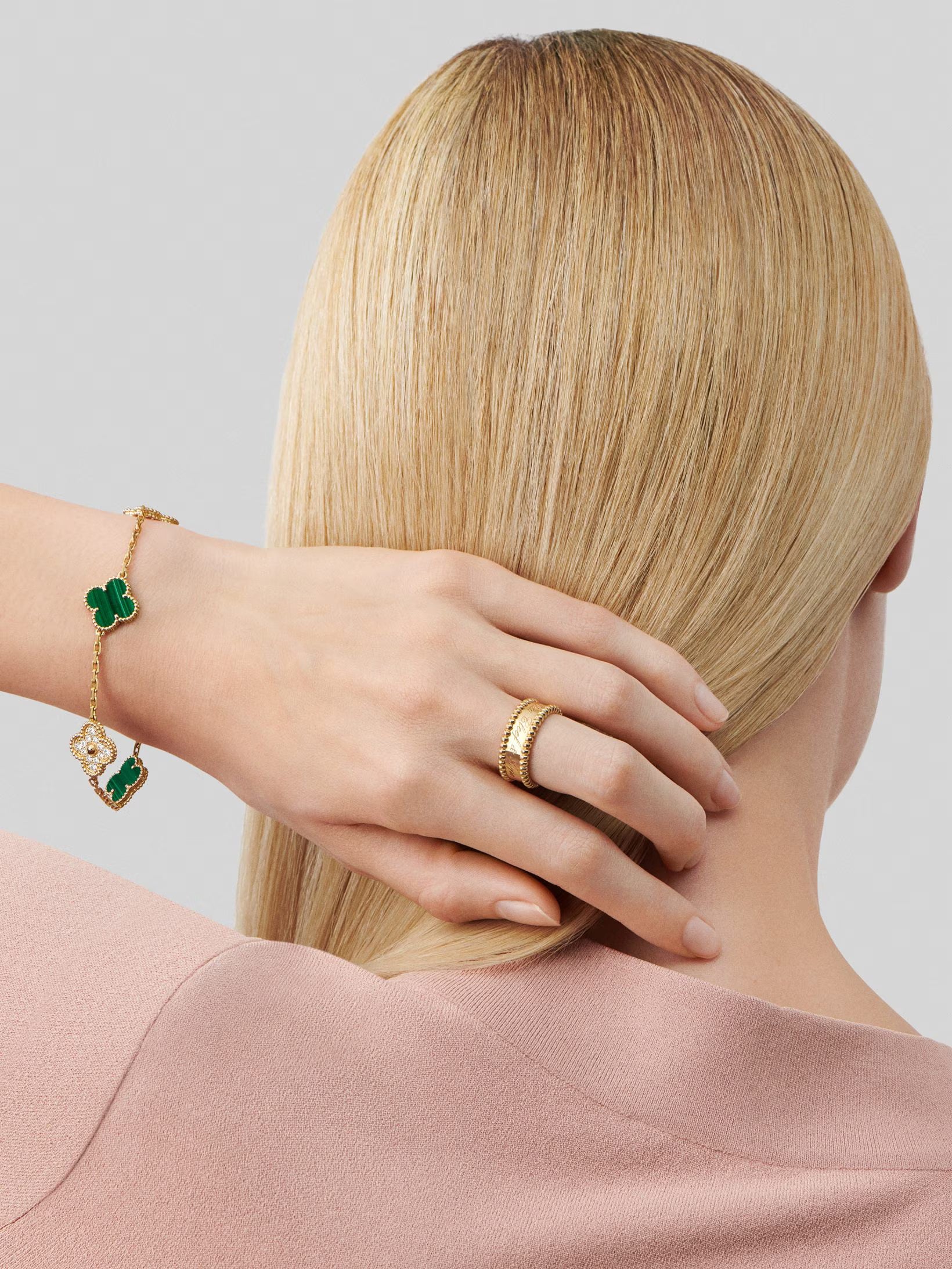 Van Cleef & Arpels Perlee Signature Ring , Gold