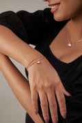 Bvlgari Diva Bracelet ( Yellow gold , Mother of pearl )