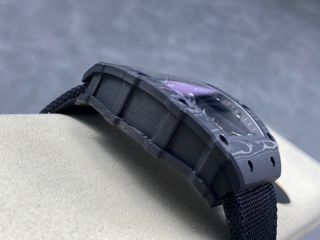 RM 35-01 NTPT Carbon x Velcro Strap