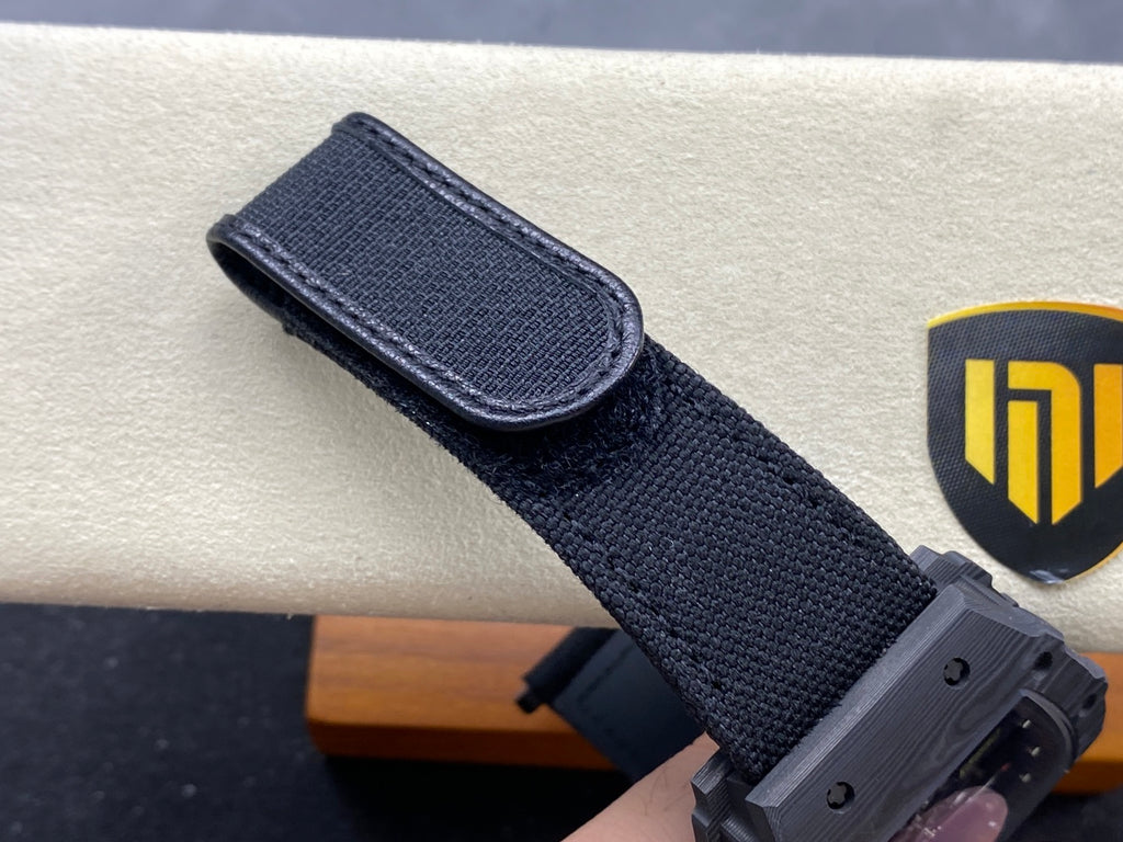 RM 35-01 NTPT Carbon x Velcro Strap