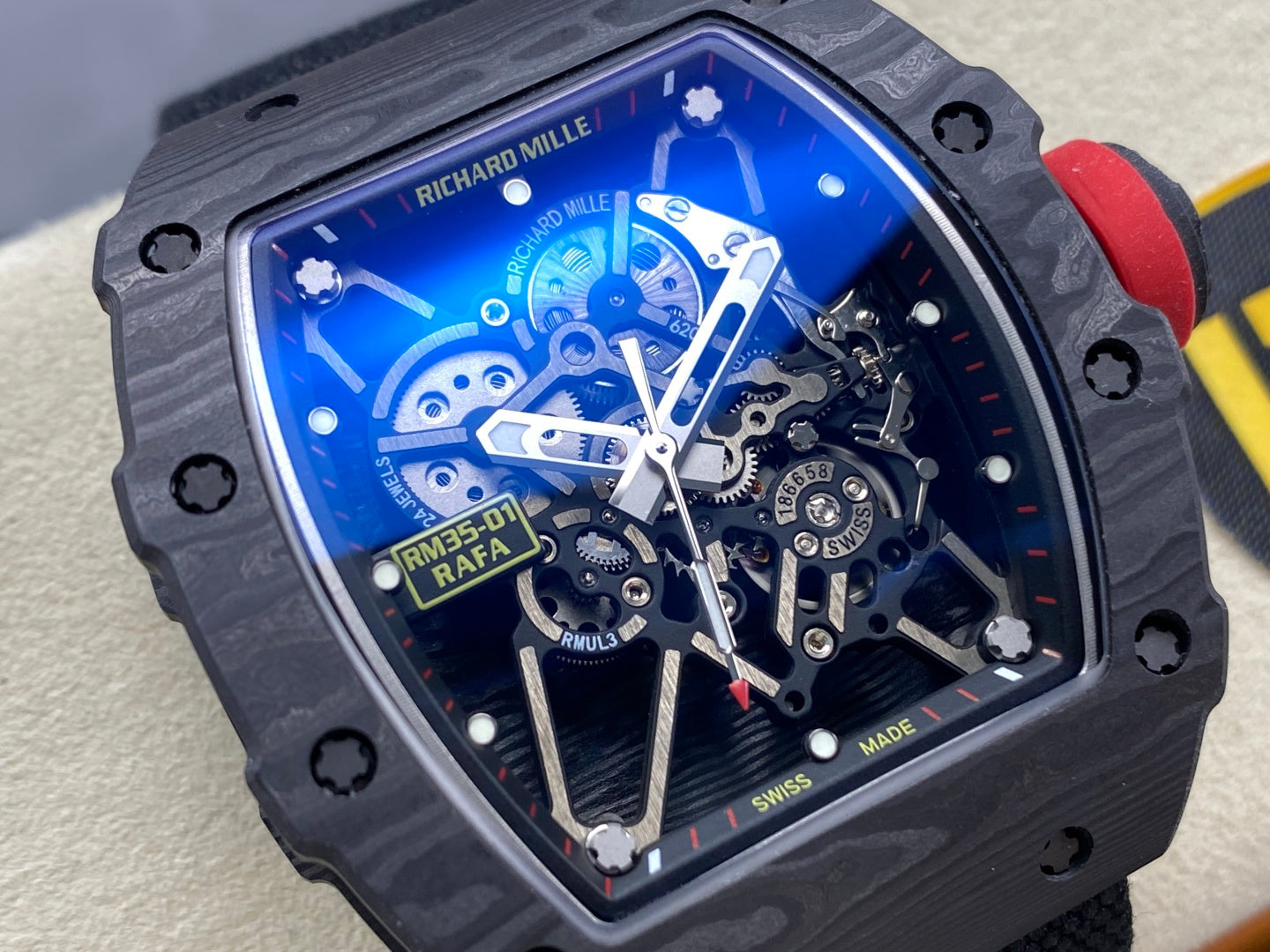 RM 35-01 NTPT Carbon x Velcro Strap