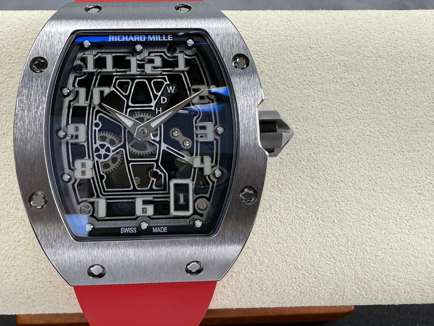 RM 67-01 Titanium