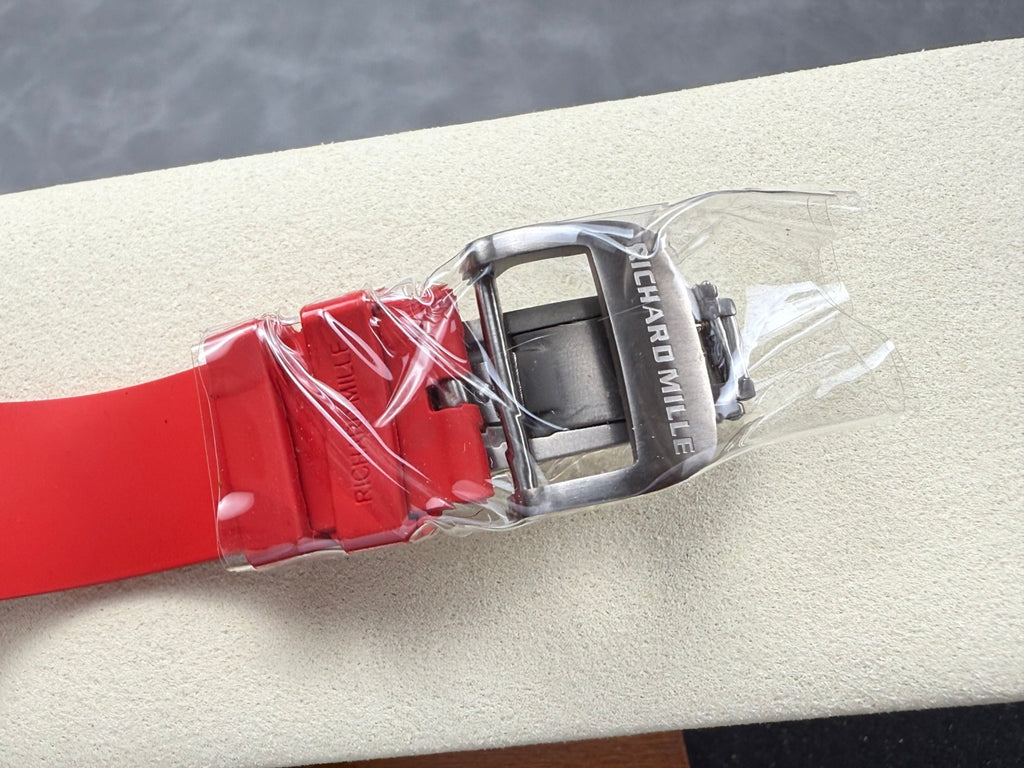 RM 67-01 Titanium