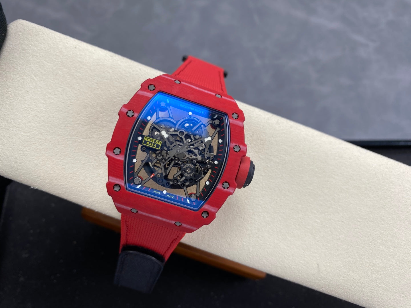 RM 35-02 Red NTPT Carbon
