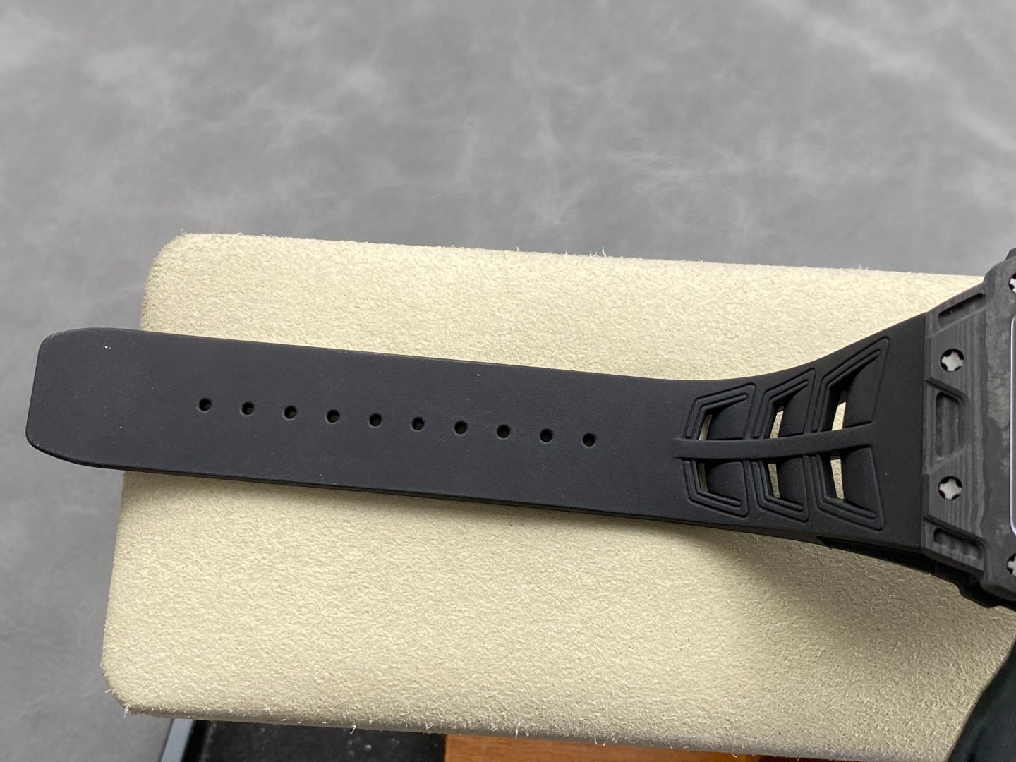 RM 35-03 Black NTPT Carbon