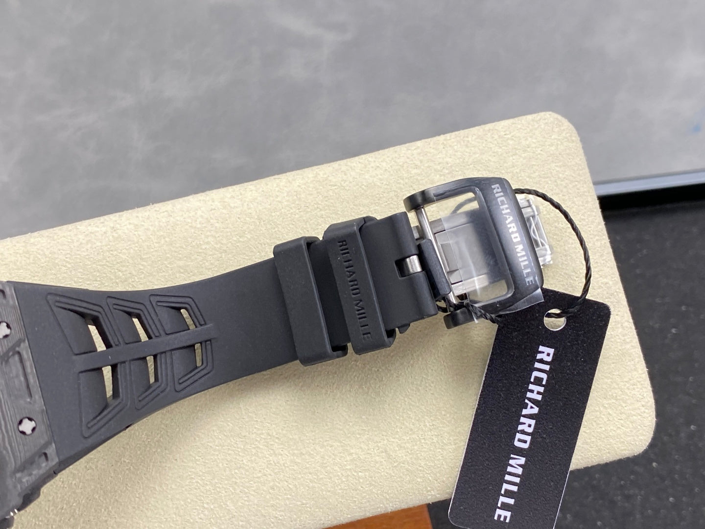 RM 35-03 Black NTPT Carbon