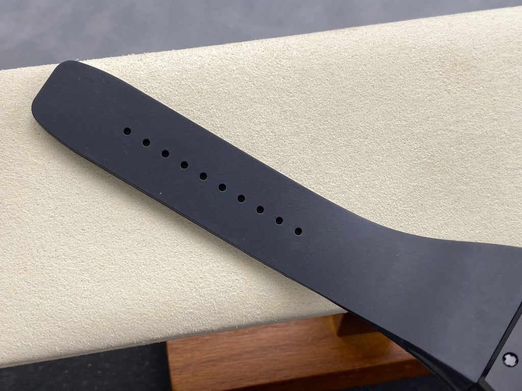 RM 61 Black Ceramic