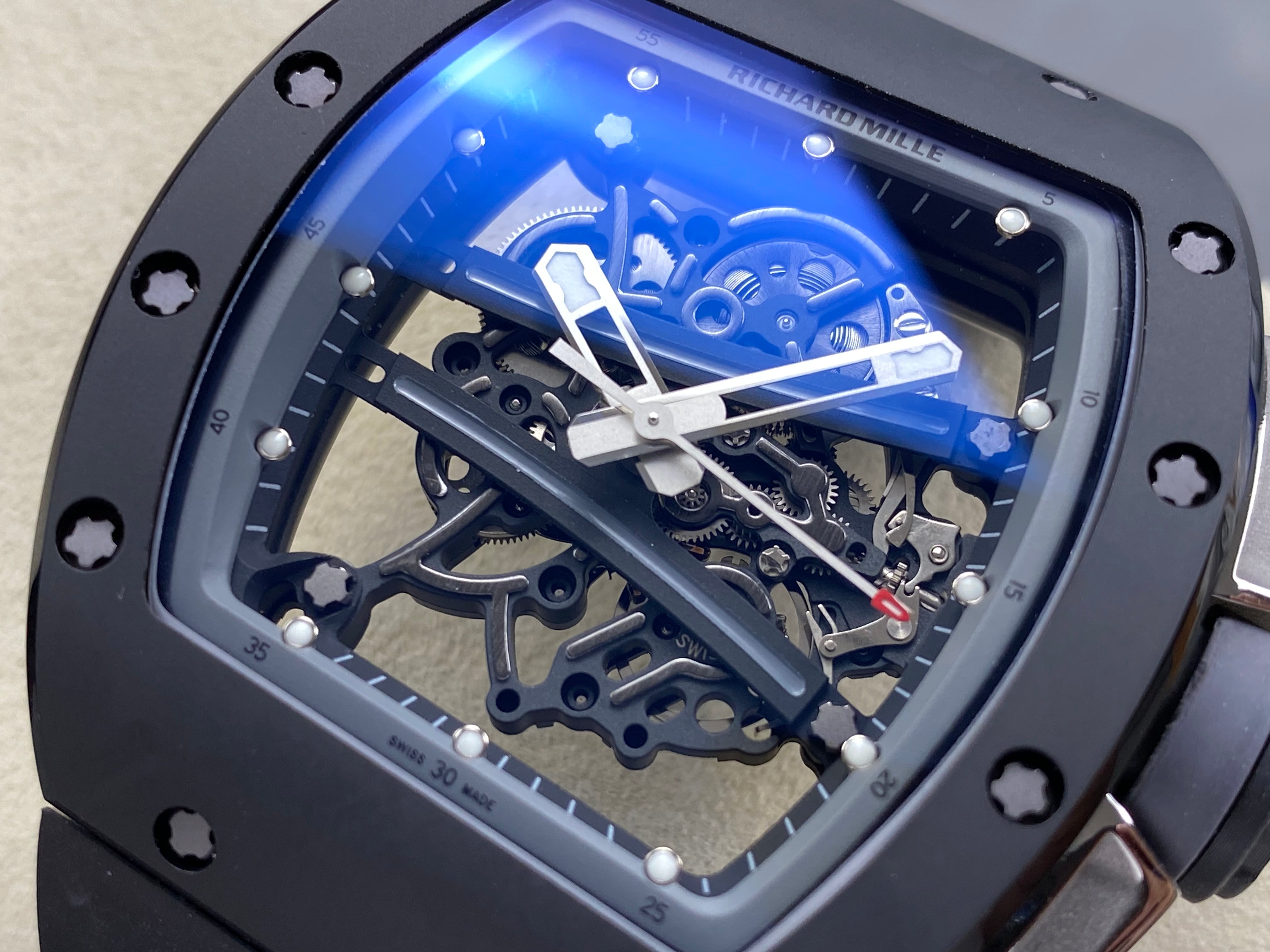 RM 61 Black Ceramic
