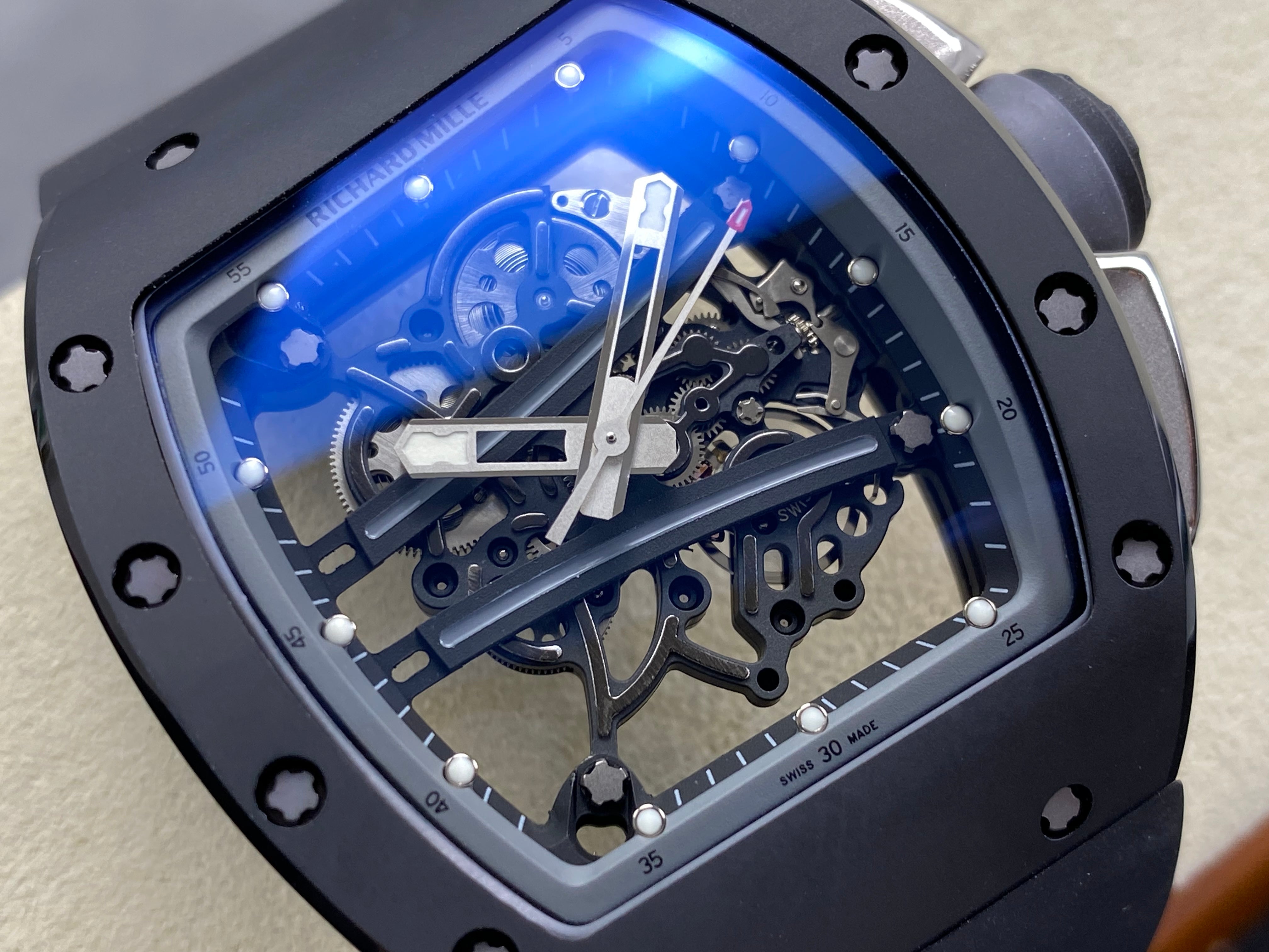 RM 61 Black Ceramic