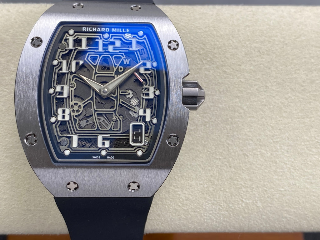 RM 67-01 Titanium x Black