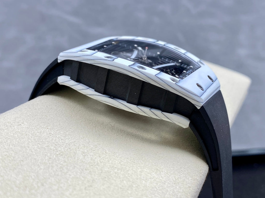 RM 61 White NTPT Carbon